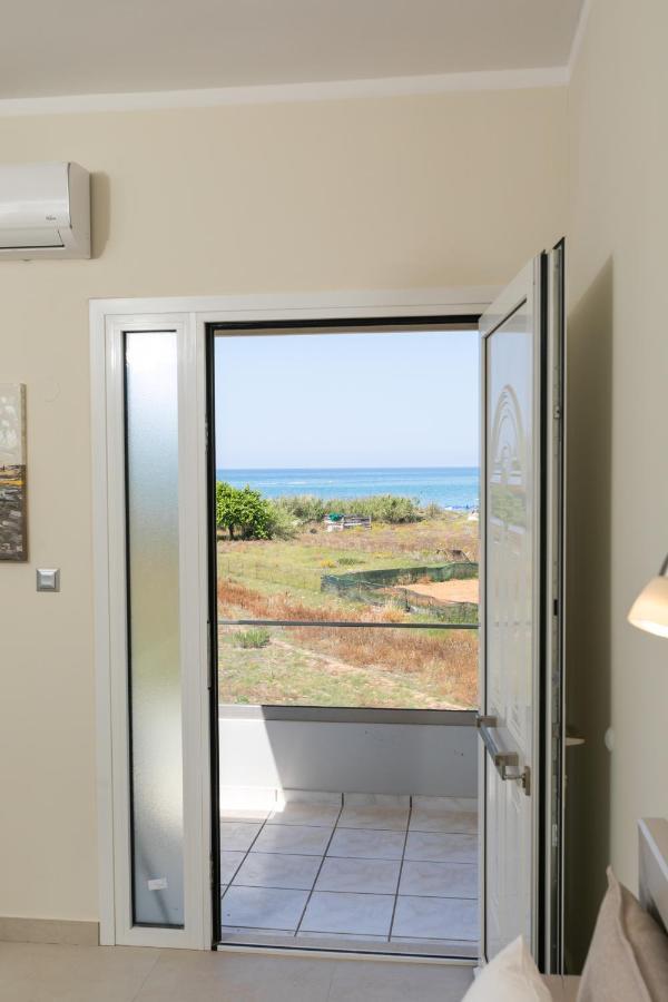 Vasileios Seaview Apartments Platanias Esterno foto