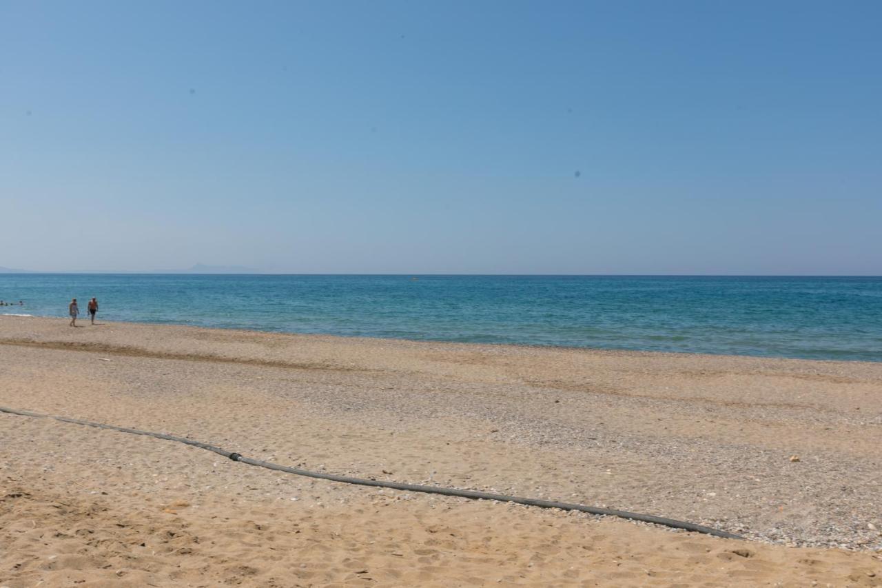 Vasileios Seaview Apartments Platanias Esterno foto