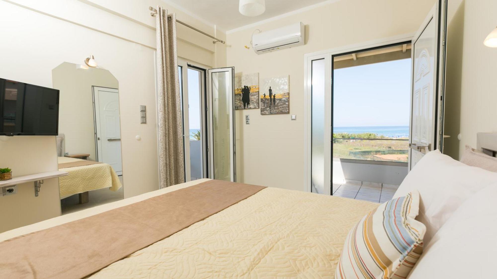 Vasileios Seaview Apartments Platanias Esterno foto